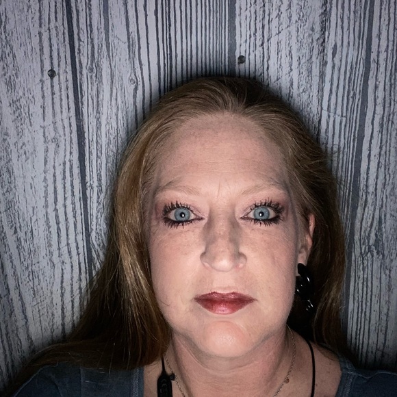 @kimmidennison - Picture 7 of 9